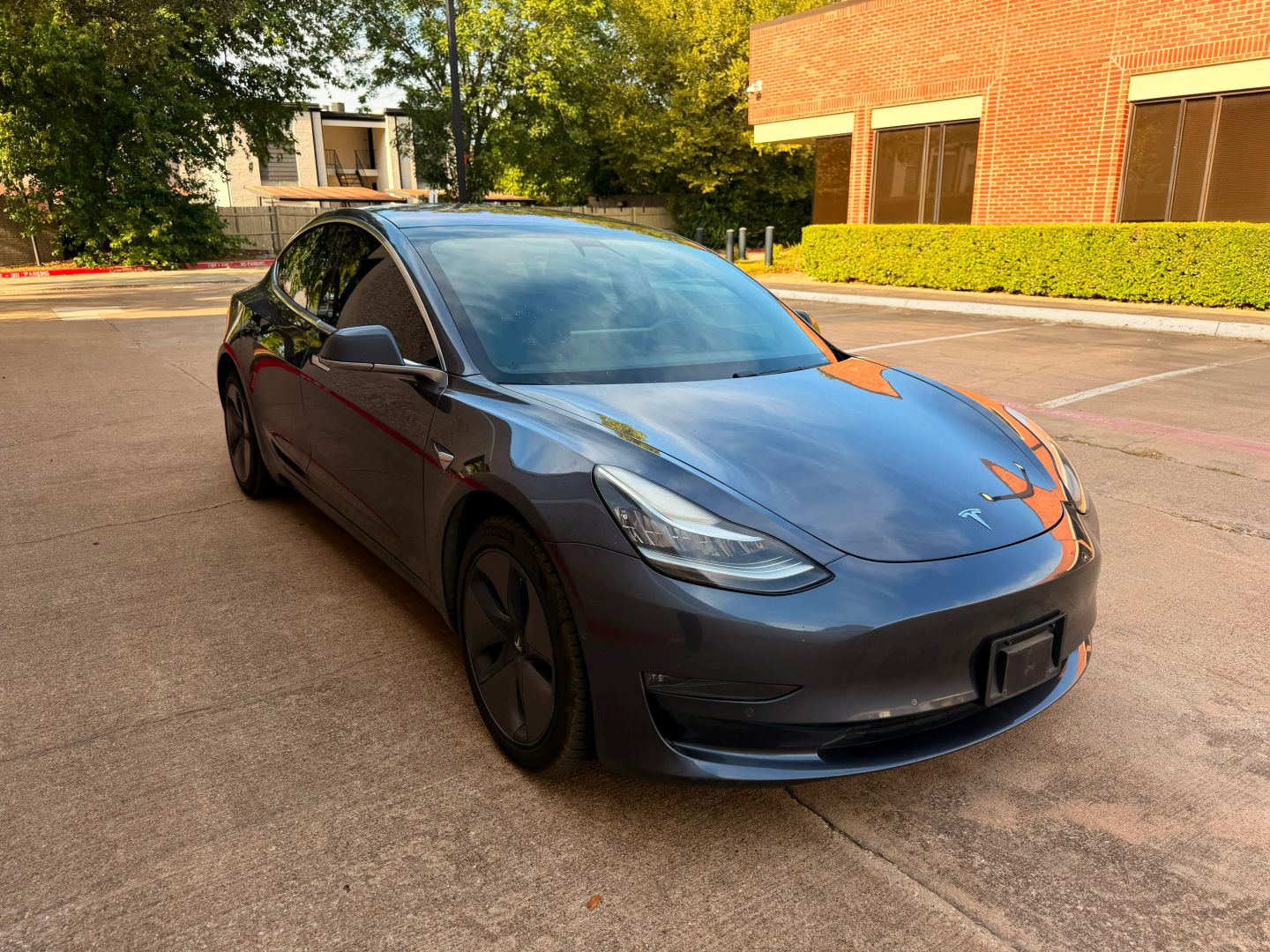 tesla model 3 2018 5YJ3E1EA8JF036852 image tesla model 3 2018 5YJ3E1EA8JF036852 image